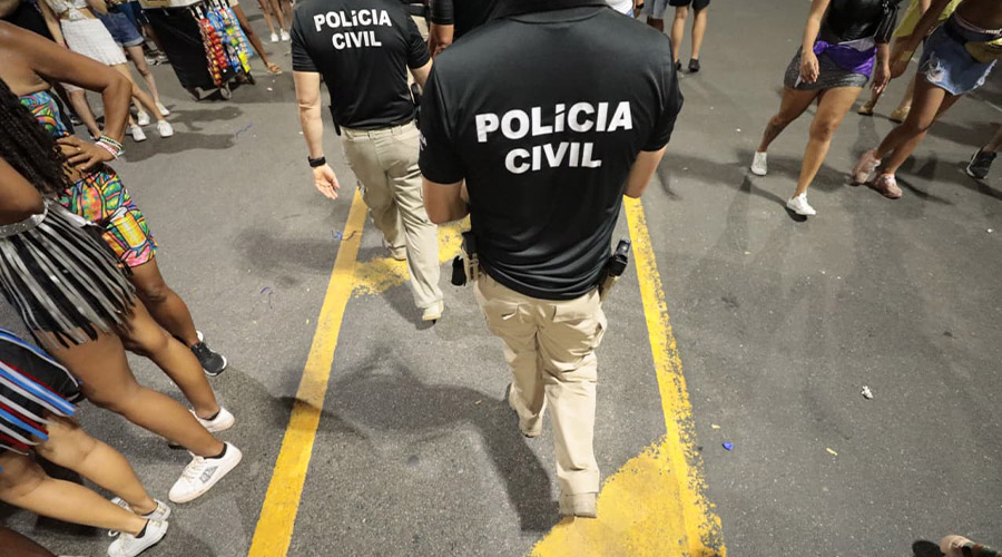 Mulher de 23 anos é presa em flagrante por estupro de vulnerável contra criança de 2 anos no Carnaval de Salvador