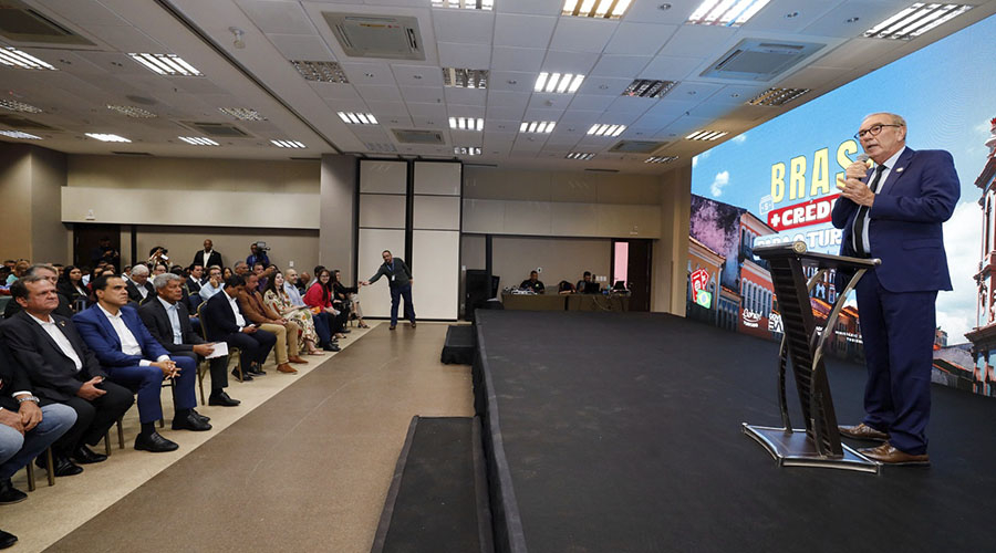 UPB: Presidente Wilson celebra lançamento do Fungetur na Bahia com R$ 215 milhões para turismo e alerta contra burocracia