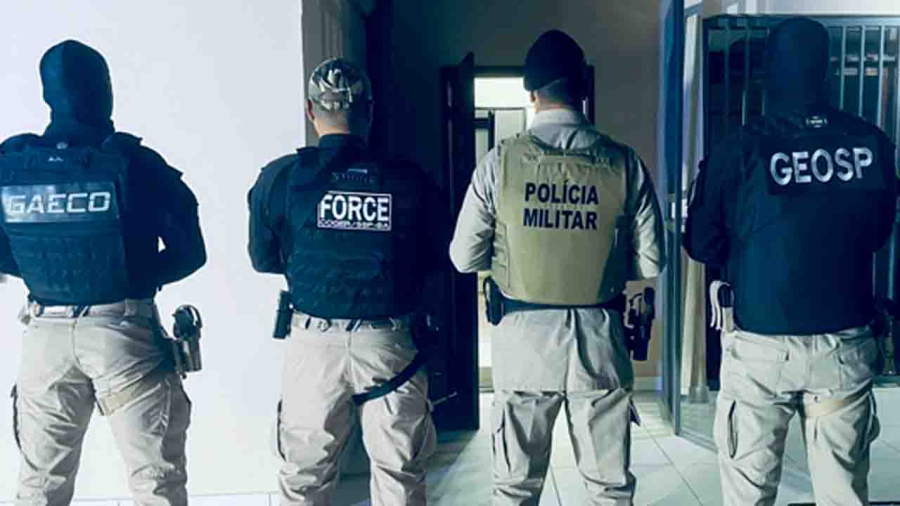 Operação Trama Arquitetada é deflagrada contra PMs investigados por execução em Brumado; suspeitas incluem homicídio qualificado e fraude processual
